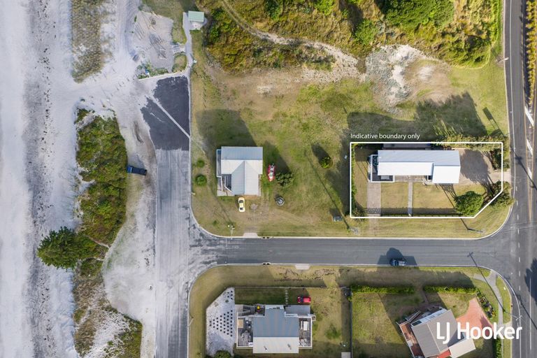 Photo of property in 287 Seaforth Road, Waihi Beach, 3611