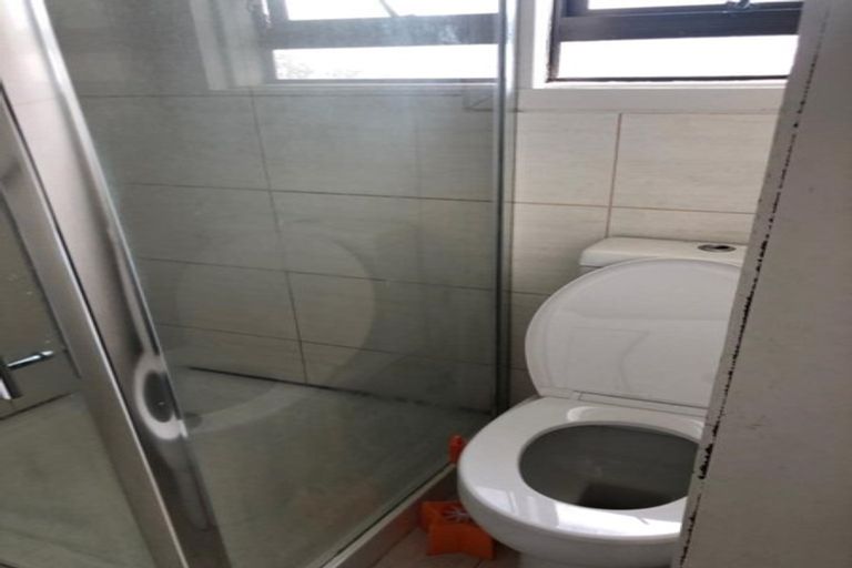 Photo of property in 18 Lupton Road, Manurewa, Auckland, 2102