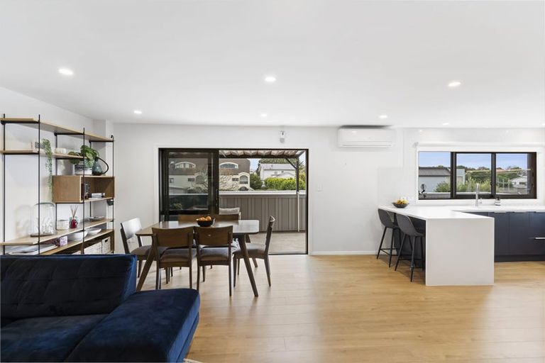 Photo of property in 4 Otahuri Crescent, Greenlane, Auckland, 1051