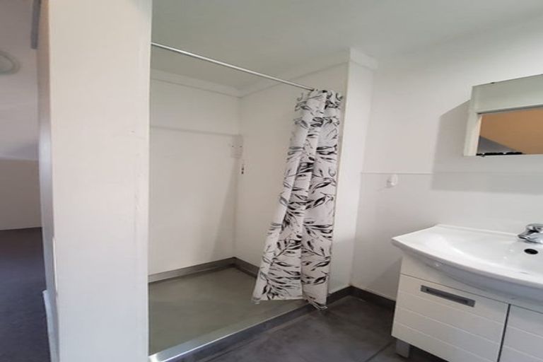 Photo of property in 86 Point View Drive, East Tamaki Heights, Auckland, 2016