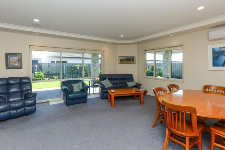 Photo of property in 50 Kapiti Drive, Poraiti, Napier, 4112