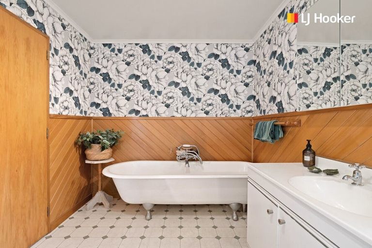 Photo of property in 13a Jellicoe Crescent, Kaikorai, Dunedin, 9010