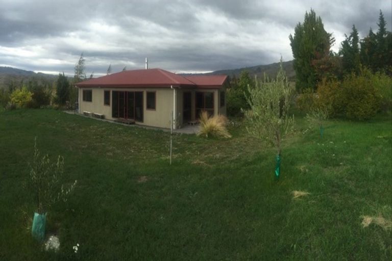 Photo of property in 75/71 Hall Road, Bannockburn, Cromwell, 9384