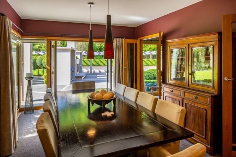 Photo of property in 87 Woodburn Drive, Takapu Valley, Wellington, 5028