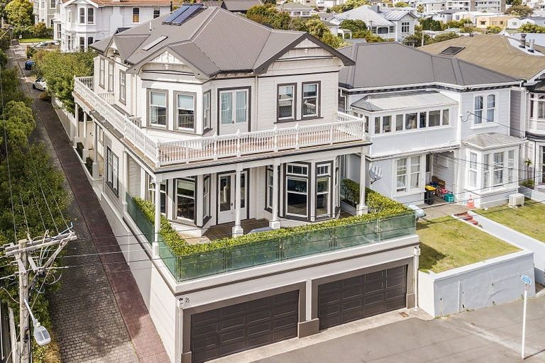 Photo of property in 25 Brougham Street, Mount Victoria, Wellington, 6011