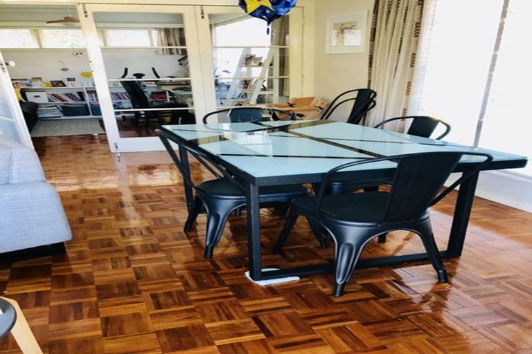 Photo of property in 151 Kings Crescent, Hutt Central, Lower Hutt, 5010