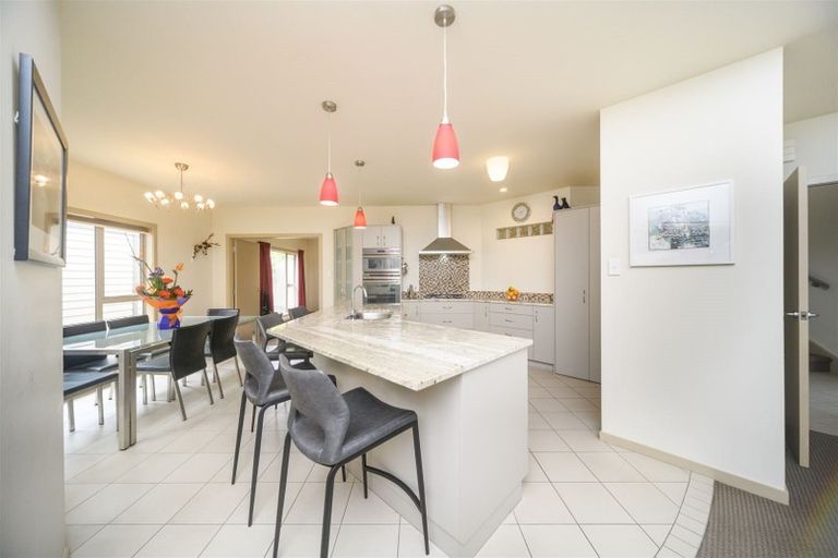 Photo of property in 394 College Street, Hokowhitu, Palmerston North, 4410