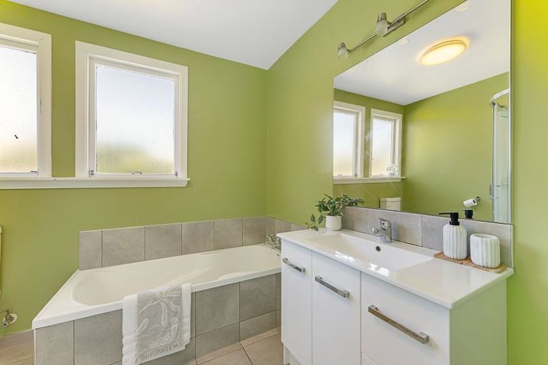 Photo of property in 42 Bathurst Street, Allenton, Ashburton, 7700