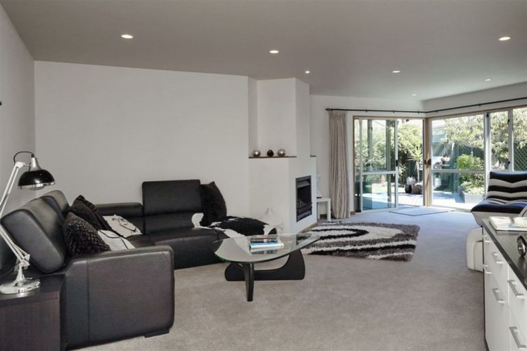 Photo of property in 114 Mccormacks Bay Road, Mount Pleasant, Christchurch, 8081