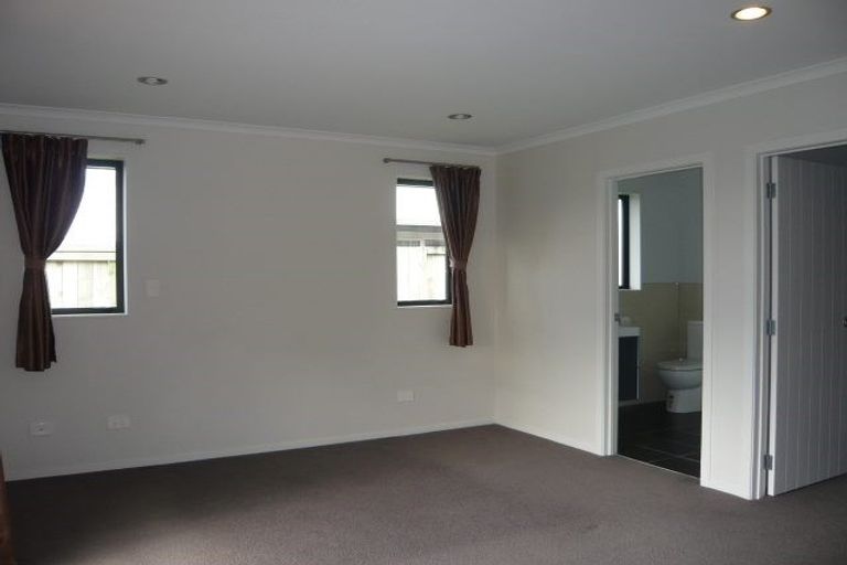Photo of property in 64 Sirius Crescent, Rototuna North, Hamilton, 3210