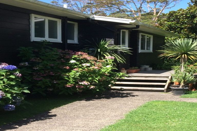 Photo of property in 14 Dale Road, Whenuapai, Auckland, 0618