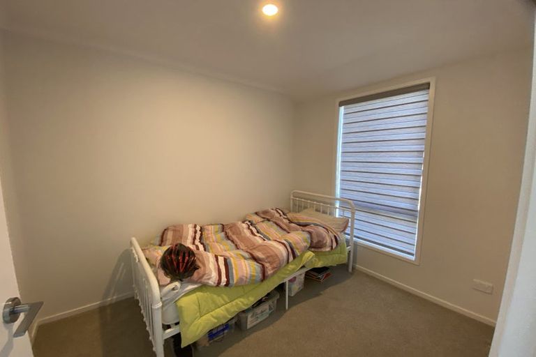 Photo of property in 21 Pouate Way, Waiuku, 2123