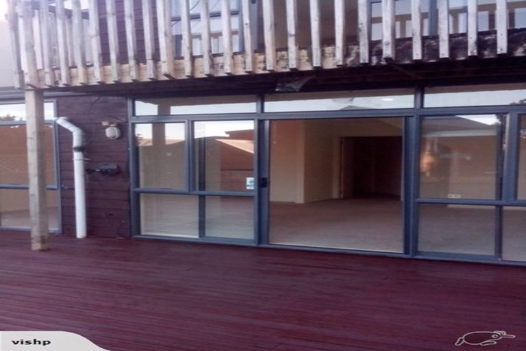 Photo of property in 16/61a Birkdale Road, Birkdale, Auckland, 0626