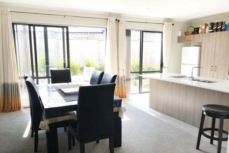 Photo of property in 18 Hillpark Drive, Pokeno, 2402