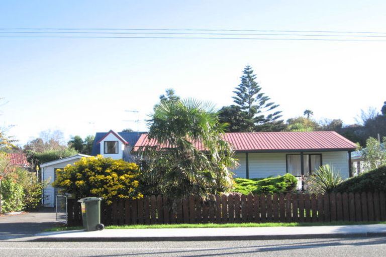 Photo of property in 93 Matai Road, Raumati South, Paraparaumu, 5032