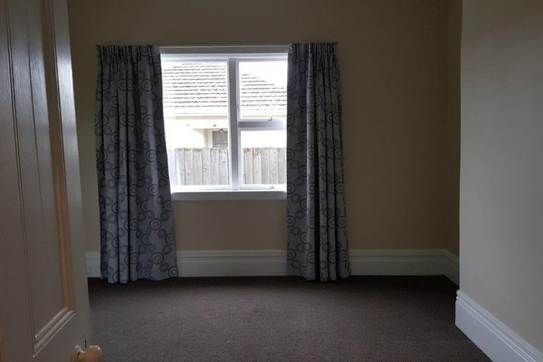 Photo of property in 122 Osborne Street, Waltham, Christchurch, 8011