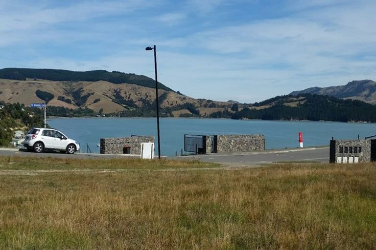 Photo of property in 8 Black Rock Road, Charteris Bay, Governors Bay, 8971