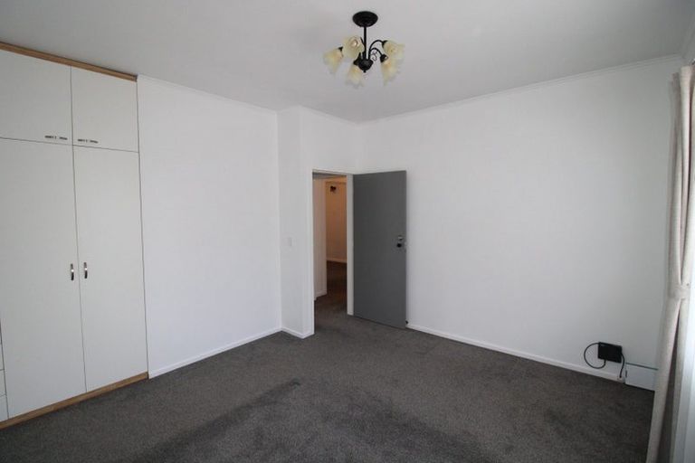 Photo of property in 9a Piko Crescent, Riccarton, Christchurch, 8041