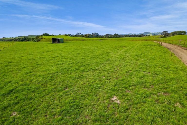 Photo of property in 78 Waitoetoe Road, Mimi, Urenui, 4377