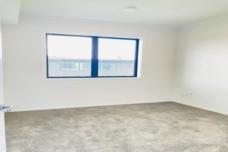 Photo of property in 18/11 Carlos Drive, Flat Bush, Auckland, 2016