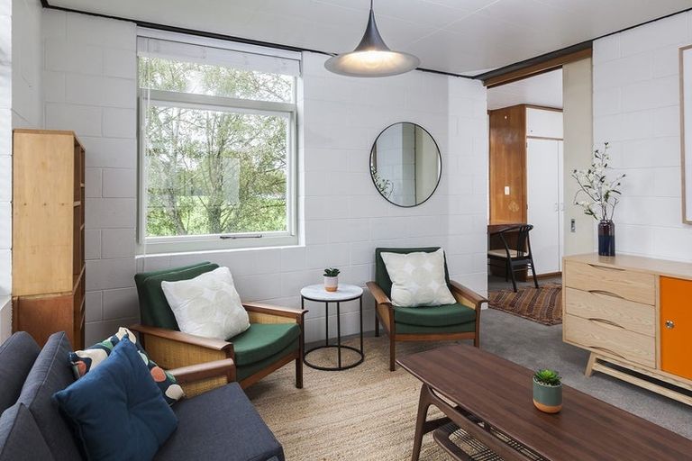 Photo of property in 21 Newbridge Place, Ilam, Christchurch, 8041