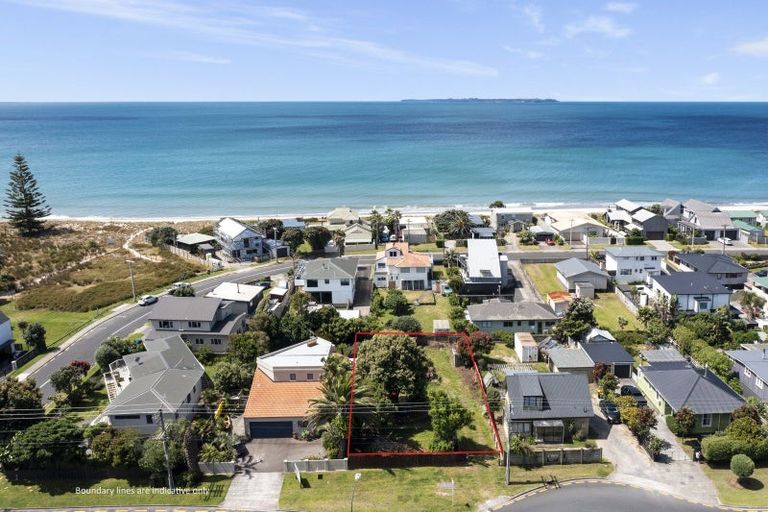 Photo of property in 1187 Papamoa Beach Road, Papamoa Beach, Papamoa, 3118
