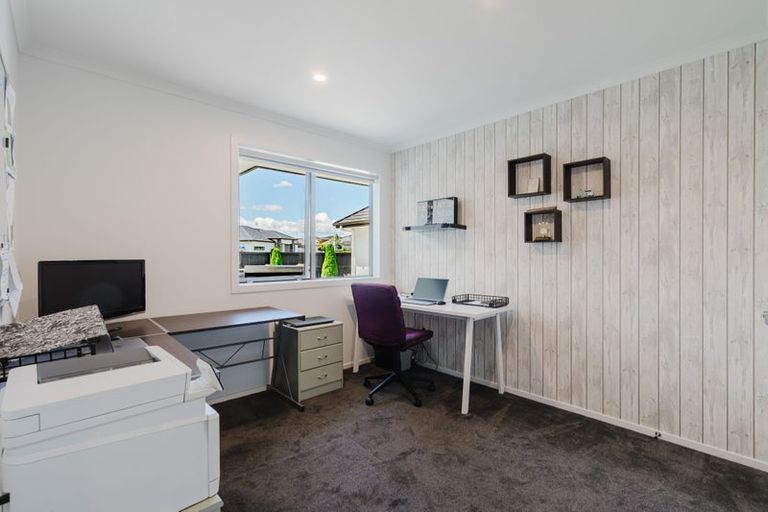 Photo of property in 43 Batten Drive, Flagstaff, Hamilton, 3210