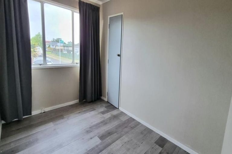 Photo of property in 64 Zelda Avenue, Clover Park, Auckland, 2023