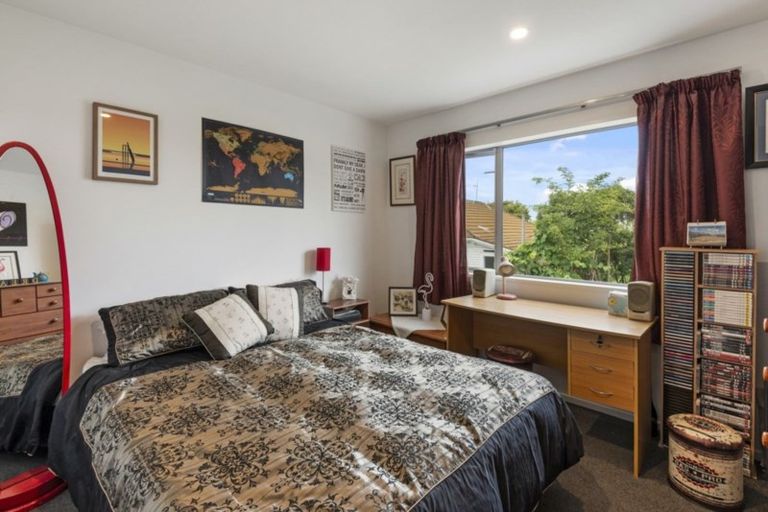 Photo of property in 70c Elizabeth Street, Riccarton, Christchurch, 8041