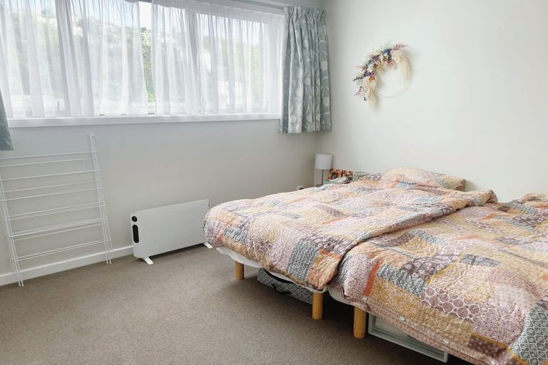 Photo of property in 2/60 Broderick Road, Johnsonville, Wellington, 6037