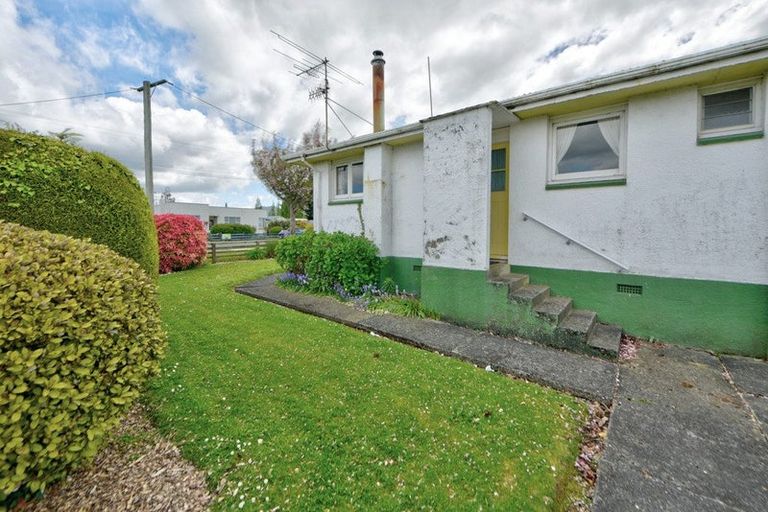 Photo of property in 73 Hamilton Street, East Gore, Gore, 9710