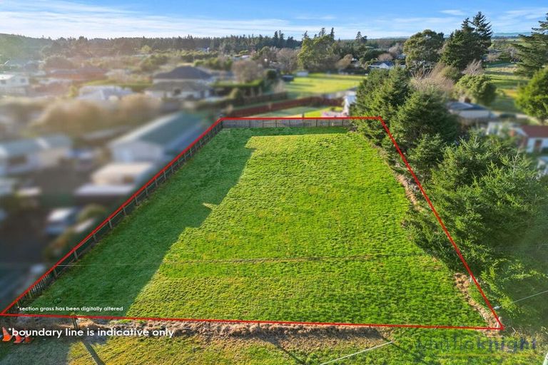 Photo of property in 14 Gift Street, Coalgate, 7673