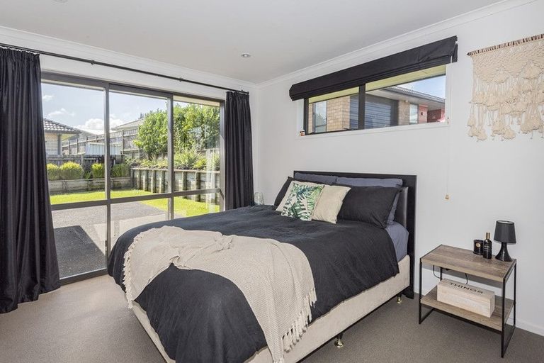 Photo of property in 35 North Crest Drive, Onerahi, Whangarei, 0110