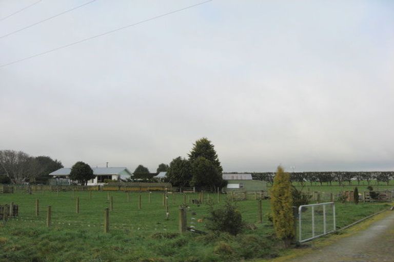 Photo of property in 67 Woodlands Cemetery Road, Woodlands, Invercargill, 9871