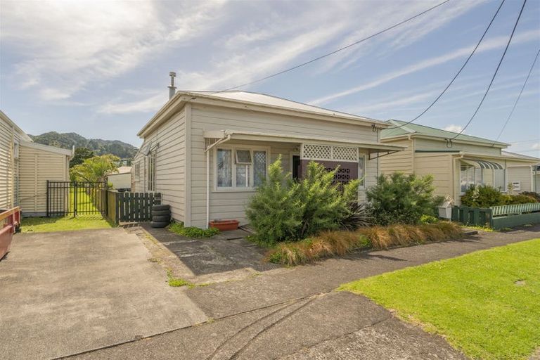 Photo of property in 106 Mackay Street, Thames, 3500