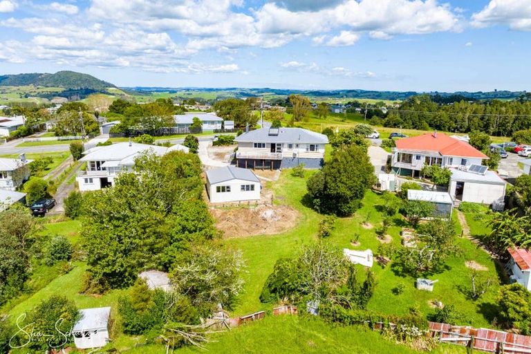 Photo of property in 46 Gorge Road, Maungaturoto, 0520
