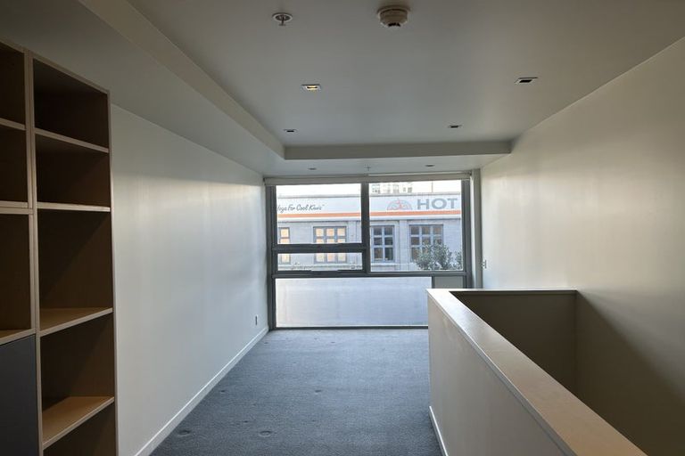 Photo of property in Monument Apartments, 2h/245 Wakefield Street, Te Aro, Wellington, 6011