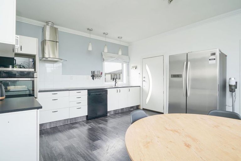 Photo of property in 200 Pomona Street, Strathern, Invercargill, 9812