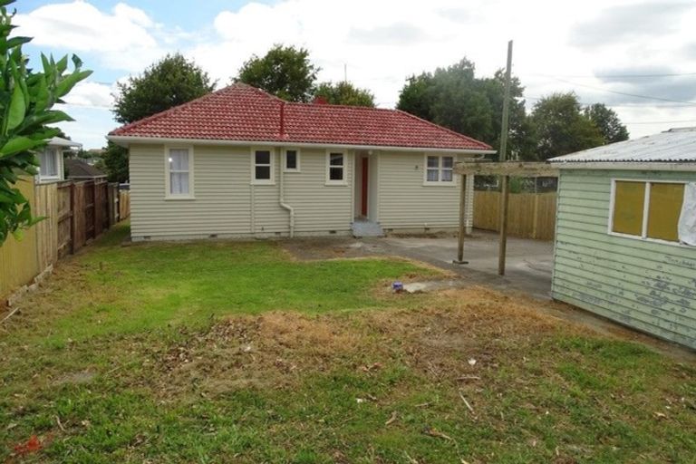 Photo of property in 36 Pah Road, Papatoetoe, Auckland, 2025