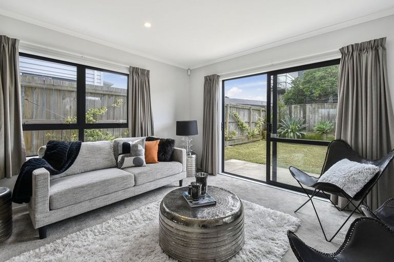 Photo of property in 51 Ipukarea Street, Weymouth, Auckland, 2103
