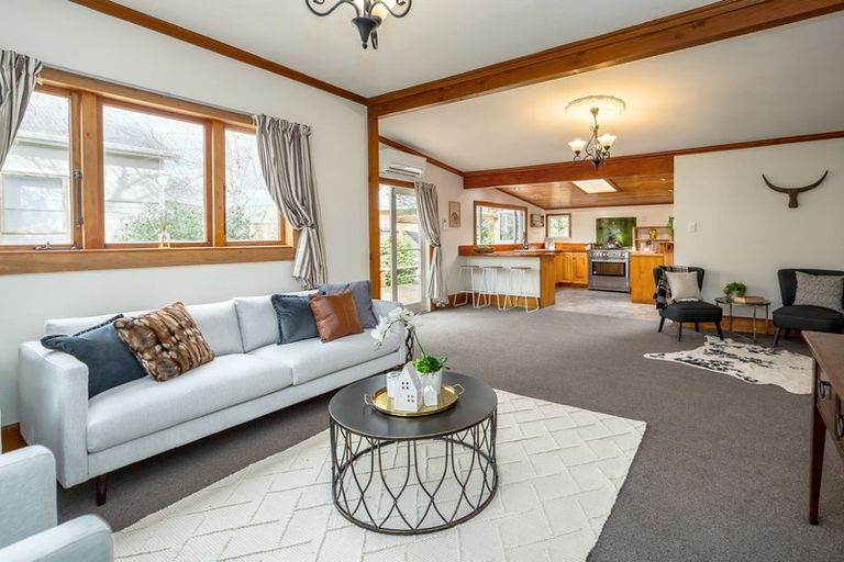 Photo of property in 100 Fox Street, Featherston, 5710