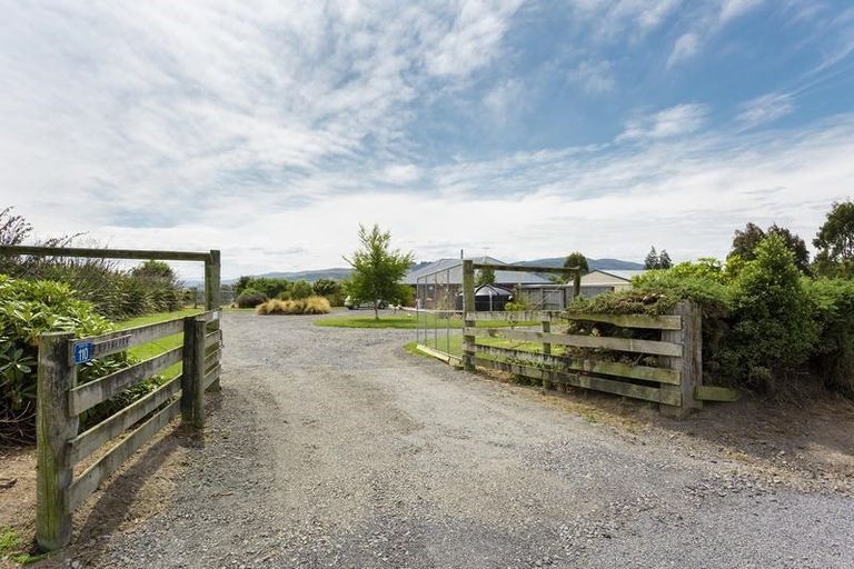 Photo of property in 110 Green Island Bush Road, Blackhead, Dunedin, 9076