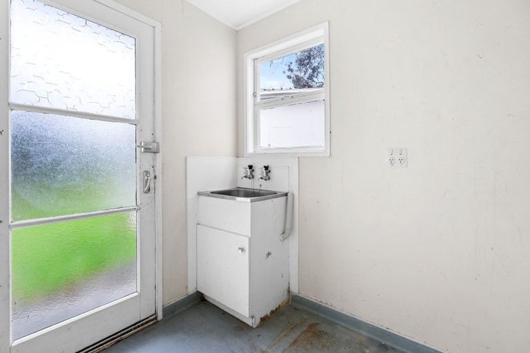 Photo of property in 15 Friendship Place, Onerahi, Whangarei, 0110