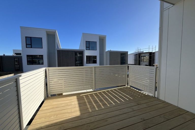 Photo of property in 49 Kamahi Place, Paraparaumu, 5032
