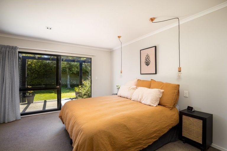 Photo of property in 104a Queens Road, Glen Avon, New Plymouth, 4312