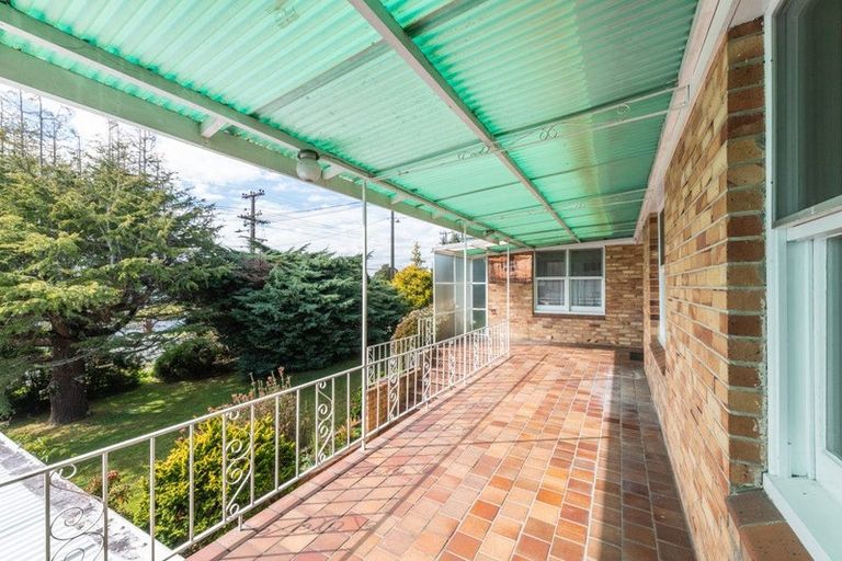 Photo of property in 69 Willerton Avenue, New Lynn, Auckland, 0600