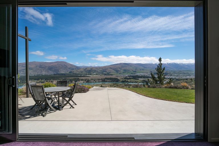 Photo of property in 81 Pigeon Rock Road, Cornish Point, Cromwell, 9384