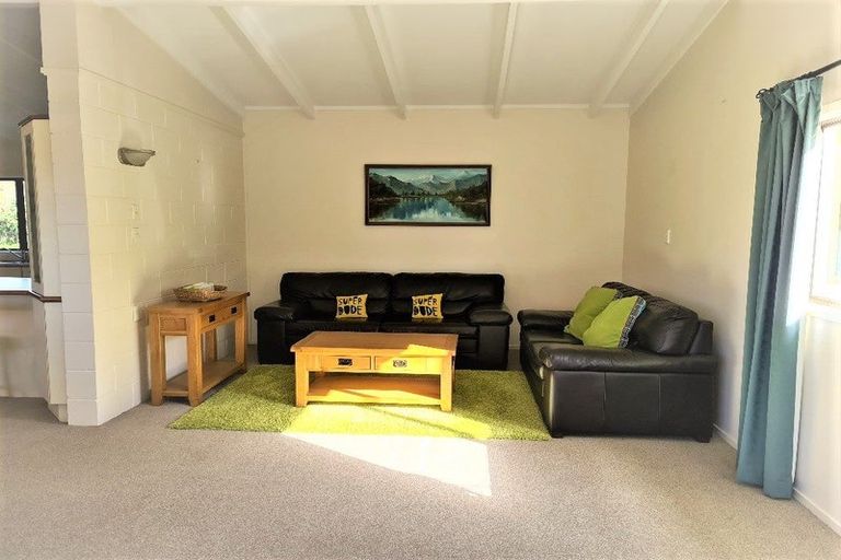 Photo of property in 57 Austin Road, Dairy Flat, Albany, 0794