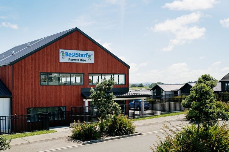 Photo of property in 8 Tirikatene Avenue, Paerata, Pukekohe, 2124