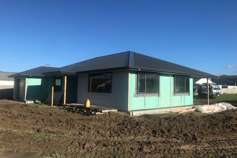 Photo of property in 3 Hereford Drive, Carterton, 5713